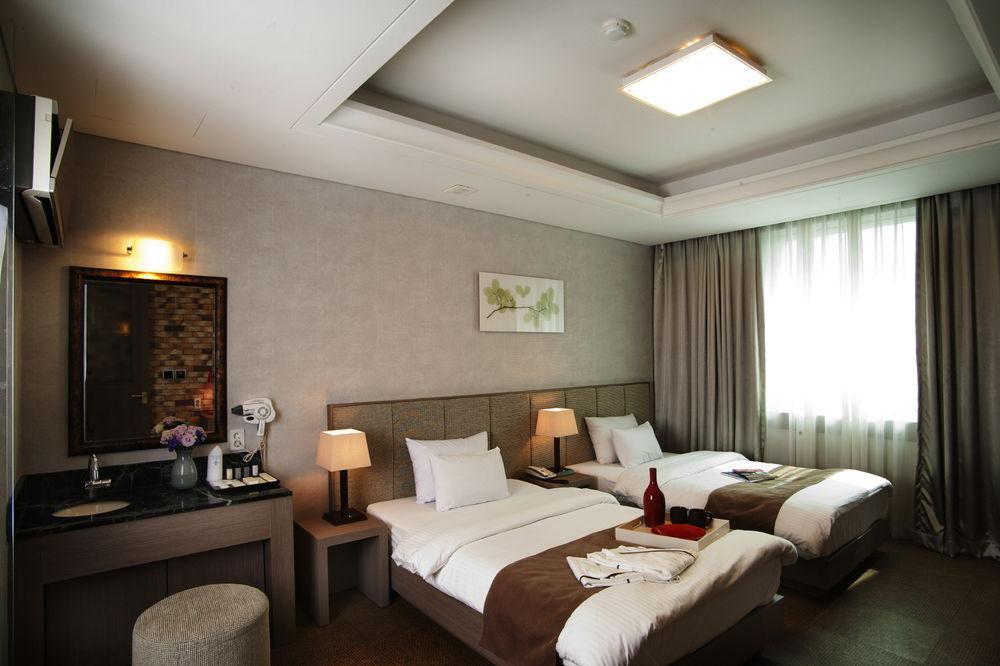 Polaris Hotel Bucheon Exterior photo